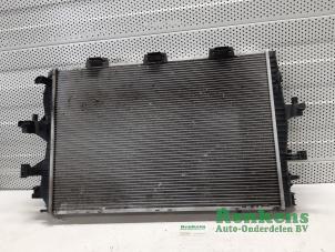 Gebruikte Radiateur Volkswagen Transporter/Caravelle T5 1.9 TDi Prijs € 50,00 Margeregeling aangeboden door Renkens Auto-Onderdelen B.V.