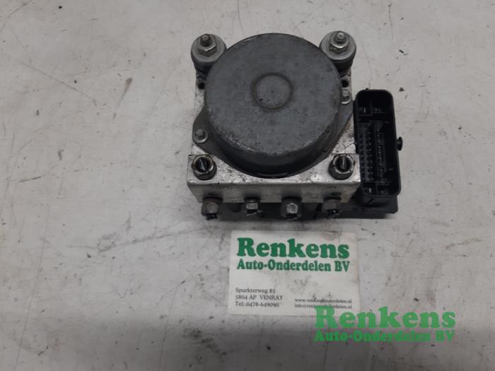 Gebruikte ABS Pomp Citroen Nemo (AA) 1.3 HDi 75 Prijs € 60,00 Margeregeling aangeboden door Renkens Auto-Onderdelen B.V.