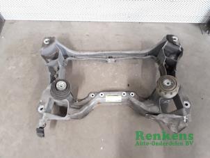 Gebruikte Subframe Mercedes C Sportcoupé (C203) 1.8 C-160 Prijs € 100,00 Margeregeling aangeboden door Renkens Auto-Onderdelen B.V.