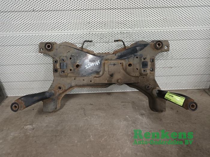 Gebruikte Subframe Volvo C30 (EK/MK) 1.6 16V Prijs € 75,00 Margeregeling aangeboden door Renkens Auto-Onderdelen B.V.