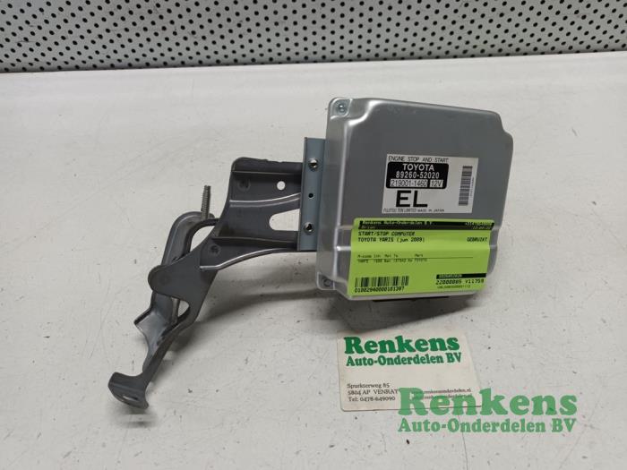 Start/Stop computer van een Toyota Yaris II (P9) 1.33 16V Dual VVT-I 2009