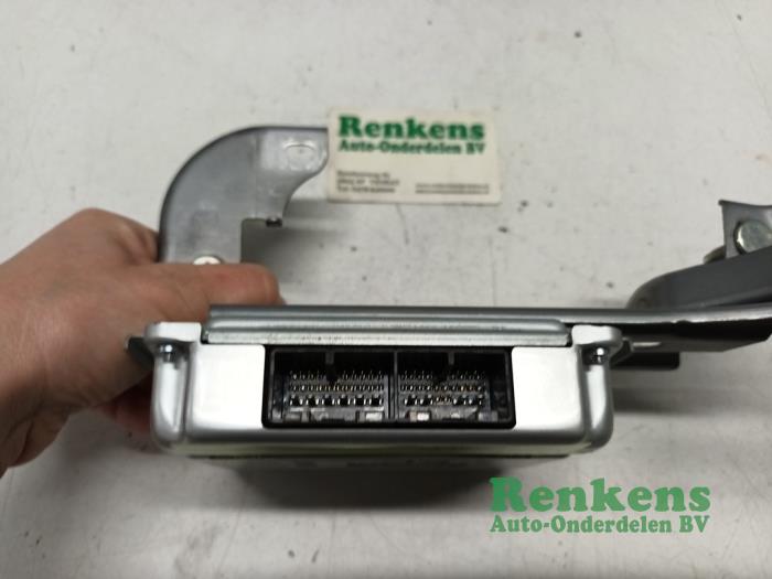 Start/Stop computer van een Toyota Yaris II (P9) 1.33 16V Dual VVT-I 2009