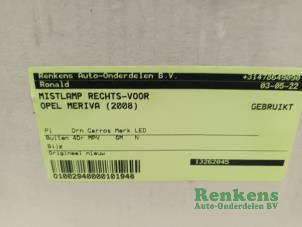 Gebruikte Mistlamp rechts-voor Opel Meriva 1.6 16V Prijs € 32,00 Margeregeling aangeboden door Renkens Auto-Onderdelen B.V.