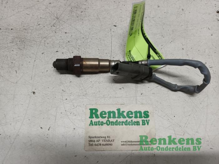 Gebruikte Lambda Sonde Opel Astra K Sports Tourer 1.0 Turbo 12V Prijs € 25,00 Margeregeling aangeboden door Renkens Auto-Onderdelen B.V.