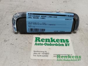 Gebruikte Deurgreep 4Deurs links-voor Opel Rekord E1/E2/F 2.3 D Prijs € 20,00 Margeregeling aangeboden door Renkens Auto-Onderdelen B.V.