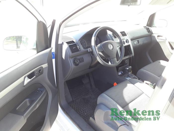 Airbag set + dashboard van een Volkswagen Touran (1T1/T2) 1.9 TDI 105 Euro 3 2007