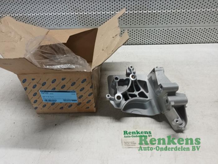 Nieuwe Motorrubber Ford Focus 3 1.6 Ti-VCT 16V 125 Prijs € 52,03 Inclusief btw aangeboden door Renkens Auto-Onderdelen B.V.