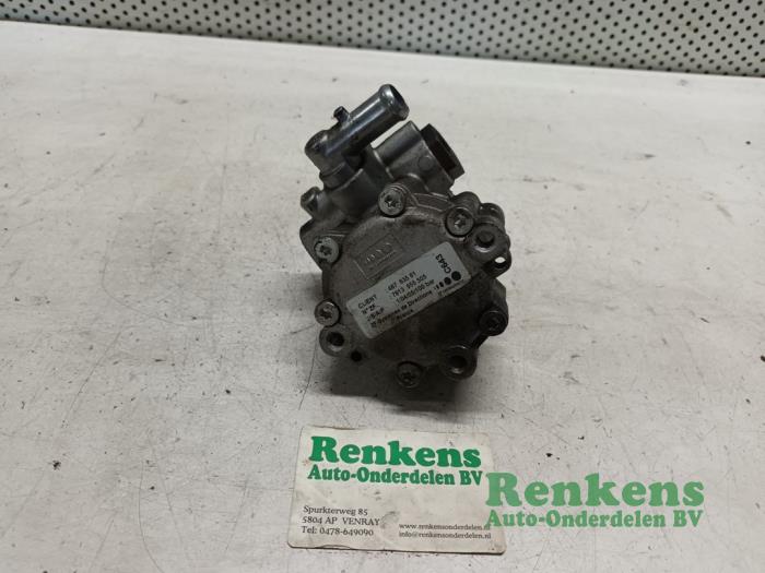 Gebruikte Servopomp Alfa Romeo GT (937) 1.8 Twin Spark 16V Prijs € 40,00 Margeregeling aangeboden door Renkens Auto-Onderdelen B.V.
