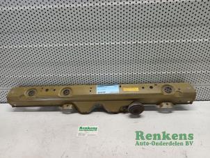 Gebruikte Slotplaat voor Toyota Yaris (P1) 1.0 16V VVT-i Prijs € 20,00 Margeregeling aangeboden door Renkens Auto-Onderdelen B.V.