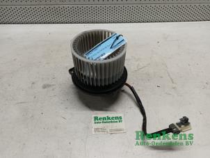 Gebruikte Aanjager Kia Cee'd Sporty Wagon (EDF) 1.6 CRDi 115 16V Prijs € 35,00 Margeregeling aangeboden door Renkens Auto-Onderdelen B.V.