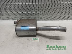 Gebruikte Uitlaat Middendemper Ford Focus 1 1.6 16V Prijs € 25,00 Margeregeling aangeboden door Renkens Auto-Onderdelen B.V.