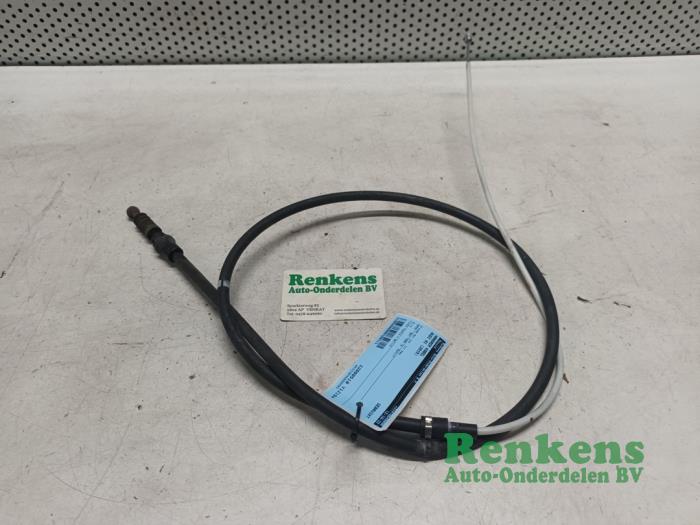 Gebruikte Handrem Kabel Audi A1 Sportback (8XA/8XF) 1.4 TFSI Cylinder on demand 16V Prijs € 15,00 Margeregeling aangeboden door Renkens Auto-Onderdelen B.V.