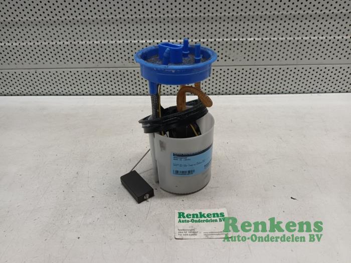 Gebruikte Benzinepomp Audi A1 Sportback (8XA/8XF) 1.4 TFSI Cylinder on demand 16V Prijs € 35,00 Margeregeling aangeboden door Renkens Auto-Onderdelen B.V.