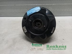 Gebruikte Rembooster Ford Fiesta 7 1.1 Ti-VCT 12V 85 Prijs € 50,00 Margeregeling aangeboden door Renkens Auto-Onderdelen B.V.