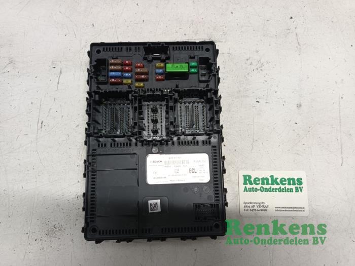 Gebruikte BCM Ford Fiesta 7 1.1 Ti-VCT 12V 85 Prijs € 60,00 Margeregeling aangeboden door Renkens Auto-Onderdelen B.V.