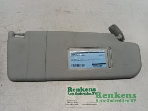 Gebruikte Zonneklep Skoda Octavia Combi (1Z5) 1.9 TDI Prijs € 20,00 Margeregeling aangeboden door Renkens Auto-Onderdelen B.V.
