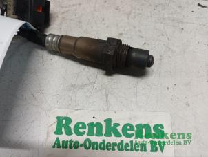 Lambda Sonde van een Opel Corsa D 1.2 ecoFLEX 2014