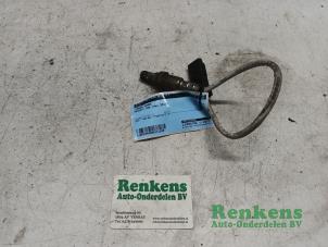 Gebruikte Lambda Sonde Peugeot 208 I (CA/CC/CK/CL) 1.0 Vti 12V PureTech Prijs € 20,00 Margeregeling aangeboden door Renkens Auto-Onderdelen B.V.