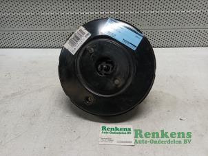 Gebruikte Rembol Peugeot 208 I (CA/CC/CK/CL) 1.0 Vti 12V PureTech Prijs € 40,00 Margeregeling aangeboden door Renkens Auto-Onderdelen B.V.