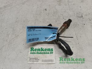 Gebruikte Lambda Sonde Peugeot 208 I (CA/CC/CK/CL) 1.2 Vti 12V PureTech Prijs € 20,00 Margeregeling aangeboden door Renkens Auto-Onderdelen B.V.