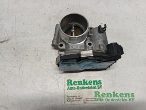 Gebruikte Gasklephuis Opel Adam 1.4 16V Bi-Fuel Ecoflex Prijs € 30,00 Margeregeling aangeboden door Renkens Auto-Onderdelen B.V.