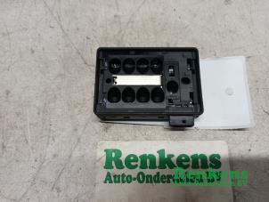 Gebruikte Sensor regen Mini Mini (R56) 1.6 16V Cooper S Prijs € 20,00 Margeregeling aangeboden door Renkens Auto-Onderdelen B.V.