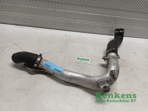 Gebruikte Intercooler Buis Volkswagen Polo V (6R) 1.4 GTI 16V Prijs € 50,00 Margeregeling aangeboden door Renkens Auto-Onderdelen B.V.