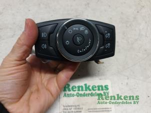 Gebruikte Schakelaar Licht Ford B-Max (JK8) 1.0 EcoBoost 12V 125 Prijs € 25,00 Margeregeling aangeboden door Renkens Auto-Onderdelen B.V.
