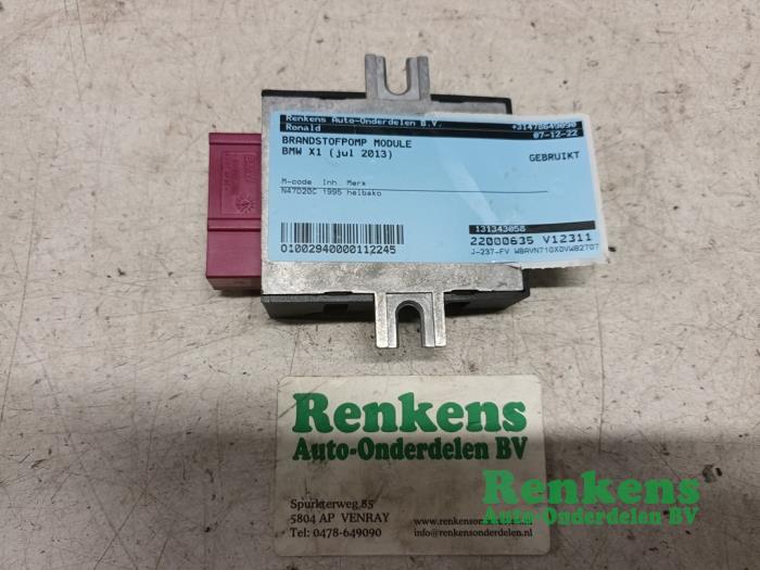 Gebruikte Brandstofpomp module BMW X1 (E84) sDrive 18d 2.0 16V Prijs € 35,00 Margeregeling aangeboden door Renkens Auto-Onderdelen B.V.