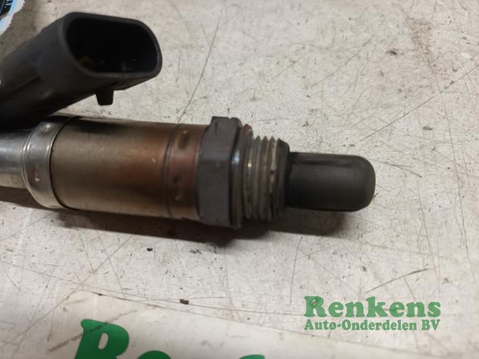 Lambda Sonde van een Renault Twingo (C06) 1.2 2001