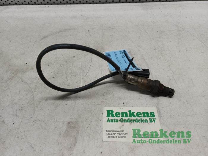 Gebruikte Lambda Sonde Renault Twingo II (CN) 1.2 16V Prijs € 20,00 Margeregeling aangeboden door Renkens Auto-Onderdelen B.V.