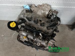 Gebruikte Motor Renault Clio III (BR/CR) 1.2 16V TCe 100 Prijs op aanvraag aangeboden door Renkens Auto-Onderdelen B.V.