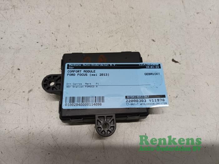 Gebruikte Comfort Module Ford Focus 3 Wagon 1.0 Ti-VCT EcoBoost 12V 100 Prijs € 20,00 Margeregeling aangeboden door Renkens Auto-Onderdelen B.V.