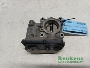 Gebruikte Gasklephuis Renault Grand Scénic III (JZ) 1.4 16V TCe 130 Prijs € 40,00 Margeregeling aangeboden door Renkens Auto-Onderdelen B.V.