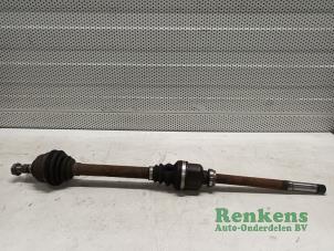 Gebruikte Cardanas rechts-voor (VWA) Peugeot 308 (4A/C) 1.4 VTI 16V Prijs € 40,00 Margeregeling aangeboden door Renkens Auto-Onderdelen B.V.