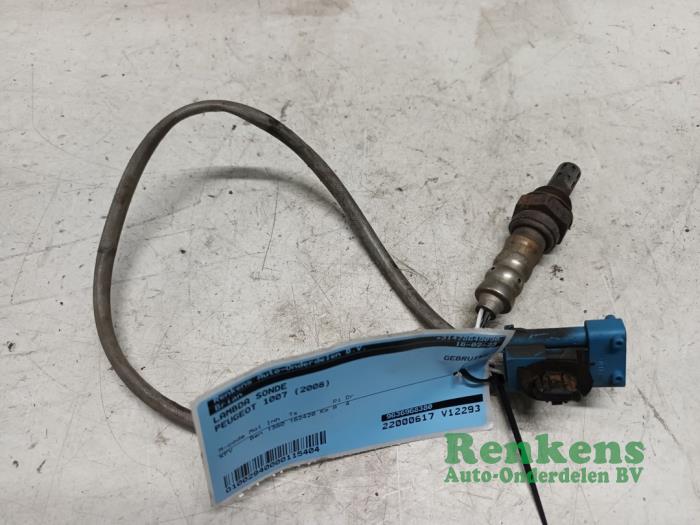 Gebruikte Lambda Sonde Peugeot 1007 (KM) 1.4 Prijs € 20,00 Margeregeling aangeboden door Renkens Auto-Onderdelen B.V.