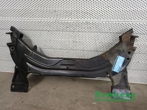 Gebruikte Subframe Landrover Freelander Hard Top 1.8 16V Prijs € 125,00 Margeregeling aangeboden door Renkens Auto-Onderdelen B.V.
