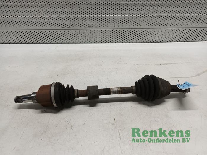 Gebruikte Steekas links-voor Ford Fiesta 6 (JA8) 1.6 TDCi 16V 95 Prijs € 40,00 Margeregeling aangeboden door Renkens Auto-Onderdelen B.V.