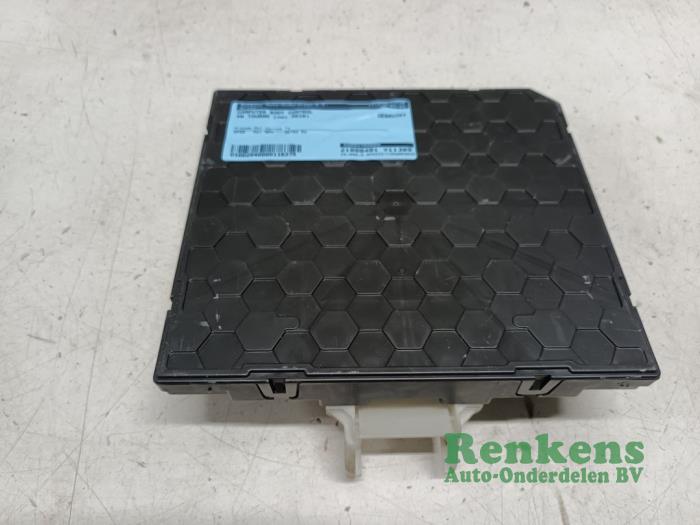 Gebruikte Module Bodycontrol Volkswagen Touran (5T1) 2.0 TDI 150 Prijs € 100,00 Margeregeling aangeboden door Renkens Auto-Onderdelen B.V.