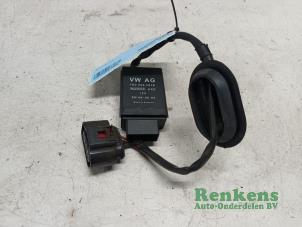 Gebruikte Brandstofpomp module Volkswagen Jetta III (1K2) 1.6 FSI 16V Prijs € 20,00 Margeregeling aangeboden door Renkens Auto-Onderdelen B.V.