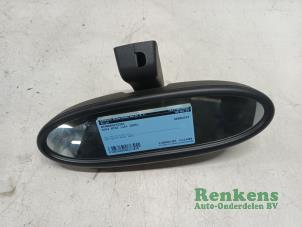 Gebruikte Spiegel binnen Austin Mini Open (R52) 1.6 16V Cooper S Prijs € 25,00 Margeregeling aangeboden door Renkens Auto-Onderdelen B.V.