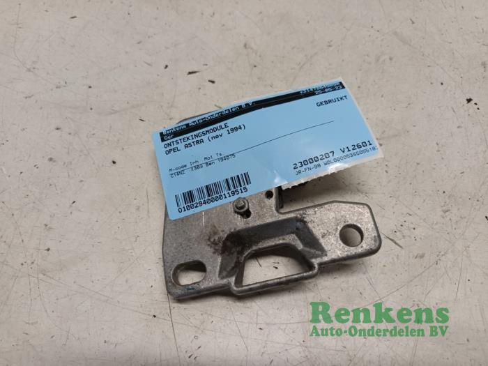 Gebruikte Module ontsteking Opel Astra F (53/54/58/59) 1.4i GL/GLS Prijs € 15,00 Margeregeling aangeboden door Renkens Auto-Onderdelen B.V.