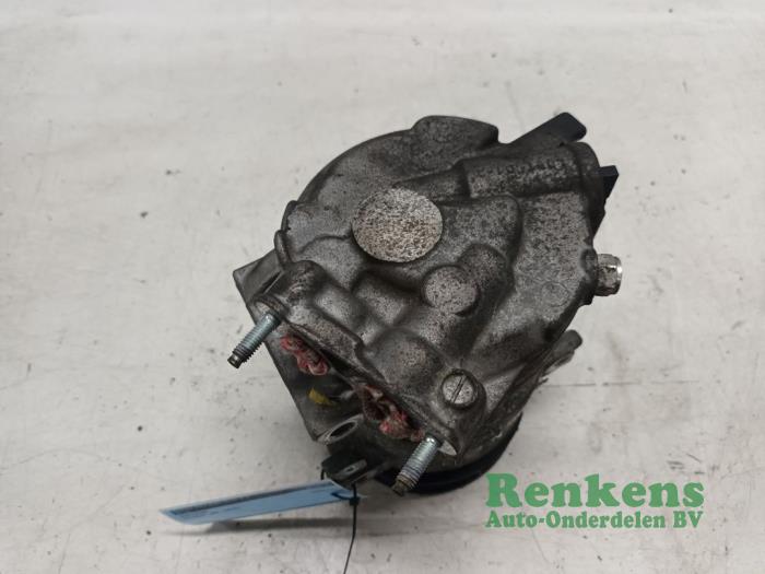 Gebruikte Aircopomp Peugeot 308 SW (4E/H) 1.6 16V THP Autom. Prijs € 90,00 Margeregeling aangeboden door Renkens Auto-Onderdelen B.V.