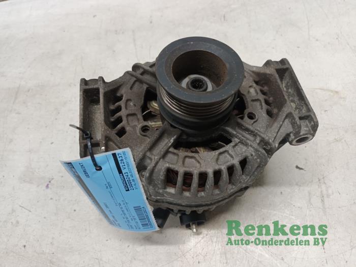 Gebruikte Dynamo Opel Vectra C 2.2 16V Prijs € 35,00 Margeregeling aangeboden door Renkens Auto-Onderdelen B.V.