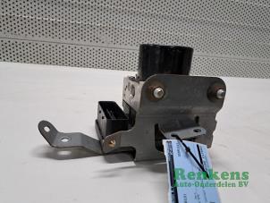 Gebruikte ABS Pomp Mitsubishi ASX 1.6 MIVEC 16V Prijs € 150,00 Margeregeling aangeboden door Renkens Auto-Onderdelen B.V.