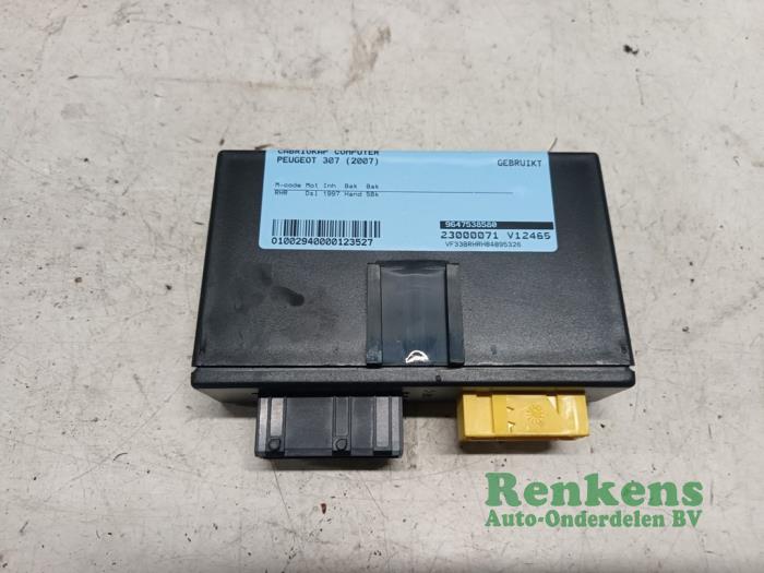 Gebruikte Computer cabriokap Peugeot 307 CC (3B) 2.0 HDIF 16V Prijs op aanvraag aangeboden door Renkens Auto-Onderdelen B.V.