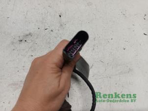Lambda Sonde van een Seat Ibiza III (6L1) 1.4 16V 75 2003