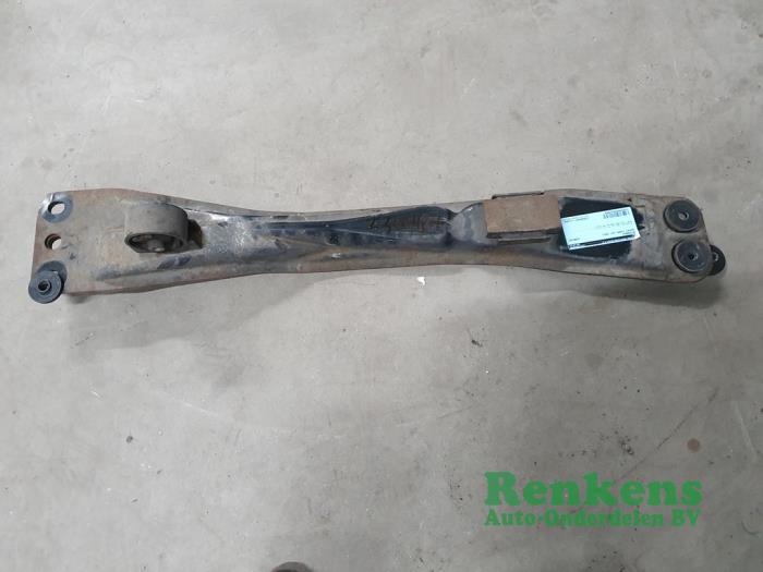 Gebruikte Motorbalk Suzuki Liana (ERA/ERB/RH4) 1.6 MPi 16V Prijs € 40,00 Margeregeling aangeboden door Renkens Auto-Onderdelen B.V.