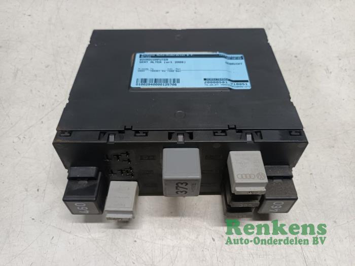 Gebruikte Boordcomputer Seat Altea XL (5P5) 1.4 TSI 16V Prijs € 50,00 Margeregeling aangeboden door Renkens Auto-Onderdelen B.V.