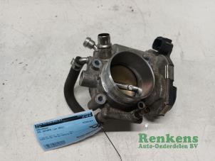 Gebruikte Gasklephuis Opel Insignia Sports Tourer 1.8 16V Ecotec Prijs € 40,00 Margeregeling aangeboden door Renkens Auto-Onderdelen B.V.